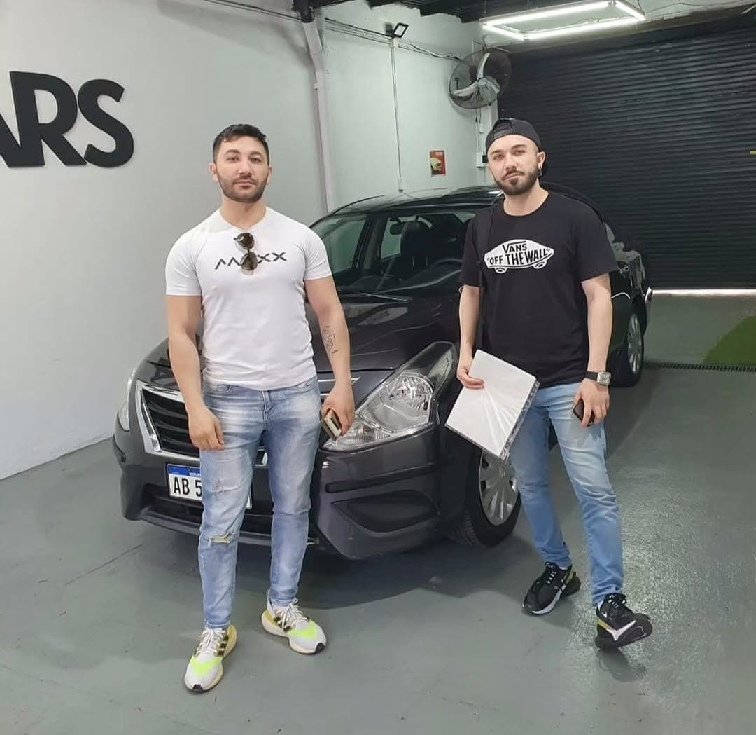 Clientes con Nissan Versa